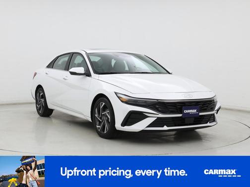 White 2025 Hyundai ELANTRA Limited