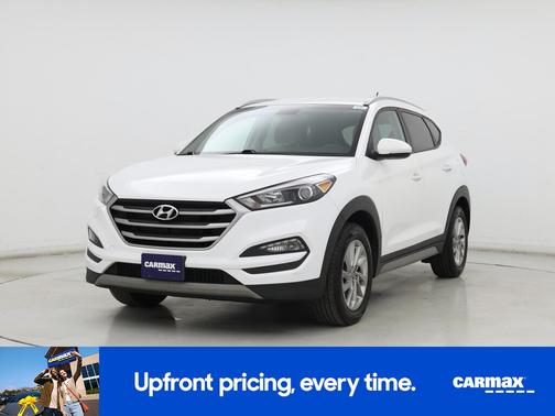 White 2017 Hyundai TUCSON ECO