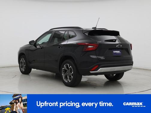 Black 2024 Chevrolet Trax LT
