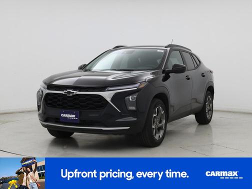 Black 2024 Chevrolet Trax LT