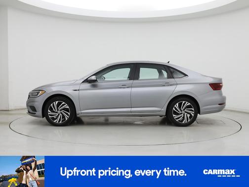 Gray 2021 Volkswagen Jetta SEL