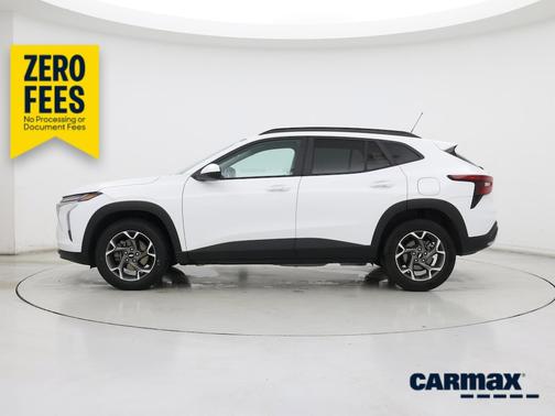 White 2025 Chevrolet Trax LT