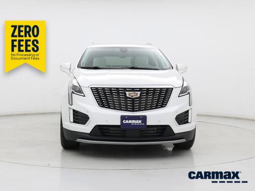 White 2022 Cadillac XT5 Premium Luxury