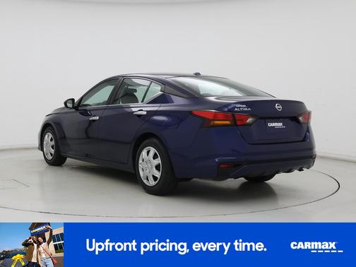 Blue 2019 Nissan Altima S