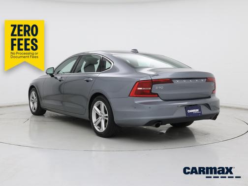 Gray 2018 Volvo S90 T5 Momentum