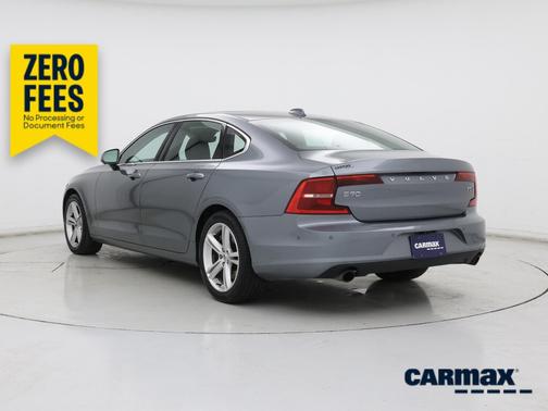 Gray 2018 Volvo S90 T5 Momentum
