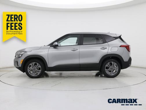Gray 2026 Kia Seltos LX