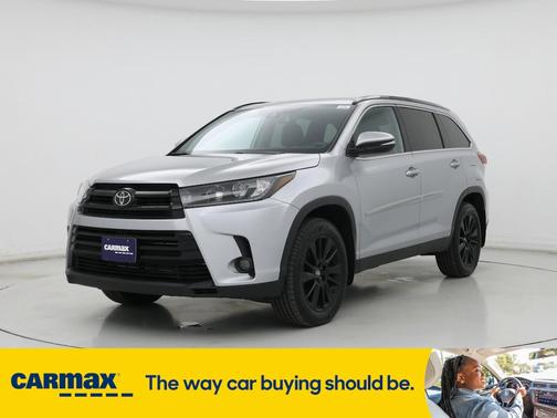 2019 Toyota Highlander SE