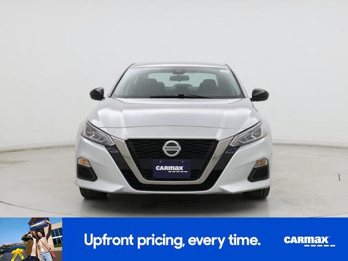 Silver 2021 Nissan Altima SR