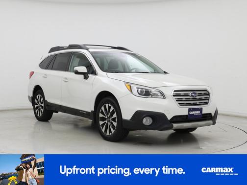 White 2017 Subaru Outback 3.6R Limited