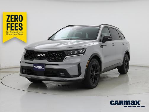 Gray 2023 Kia Sorento SX