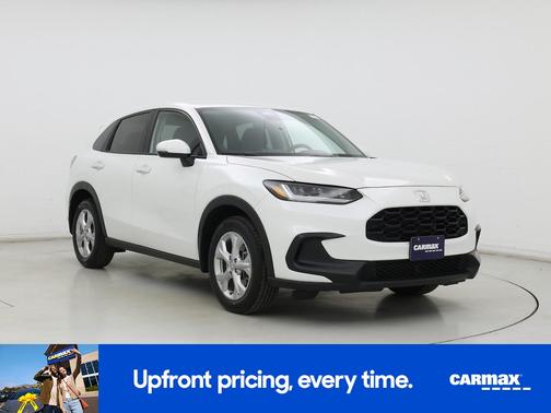 White 2023 Honda HR-V LX