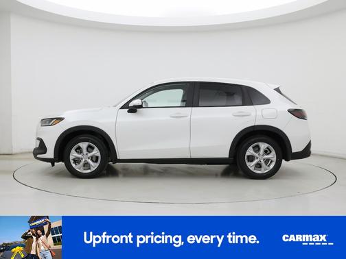 White 2023 Honda HR-V LX