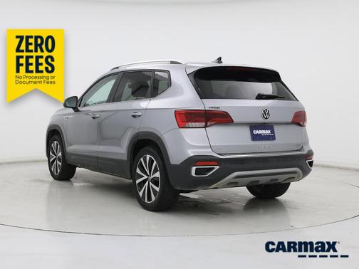 Silver 2023 Volkswagen Taos SE