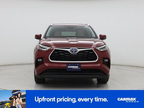 Red 2022 Toyota Highlander Hybrid Limited