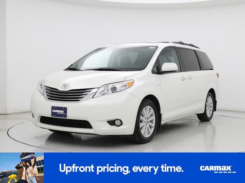 2017 Toyota Sienna XLE