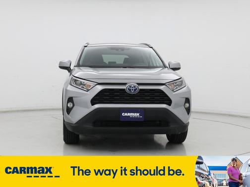 2020 Toyota RAV4 Hybrid XLE