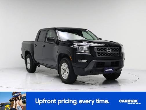 Black 2023 Nissan Frontier SV