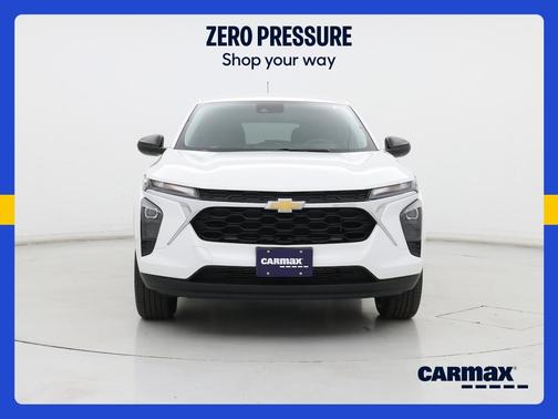 White 2024 Chevrolet Trax LS