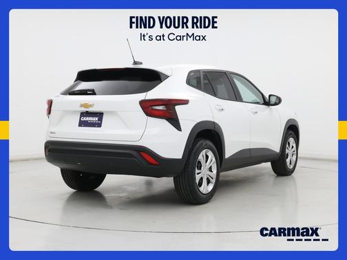 White 2024 Chevrolet Trax LS