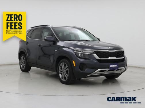 Gray 2021 Kia Seltos S