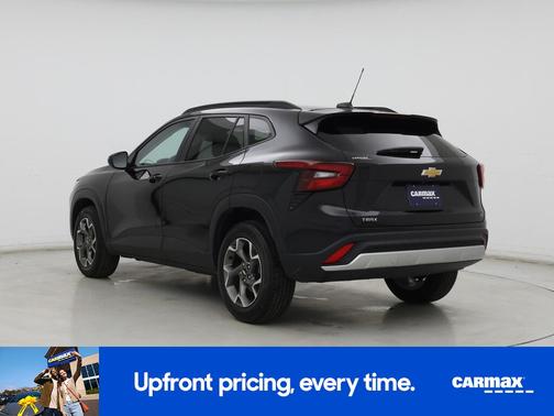 Black 2025 Chevrolet Trax LT