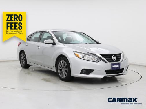 Silver 2017 Nissan Altima SL