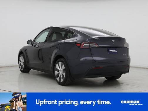 Gray 2024 Tesla Model Y Long Range