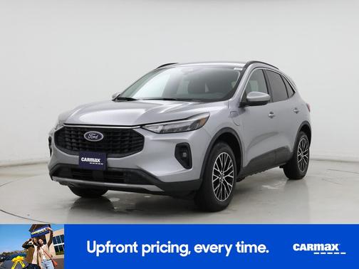 Silver 2024 Ford Escape