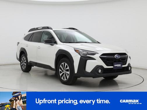 White 2023 Subaru Outback Touring