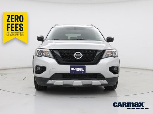 Silver 2020 Nissan Pathfinder SV