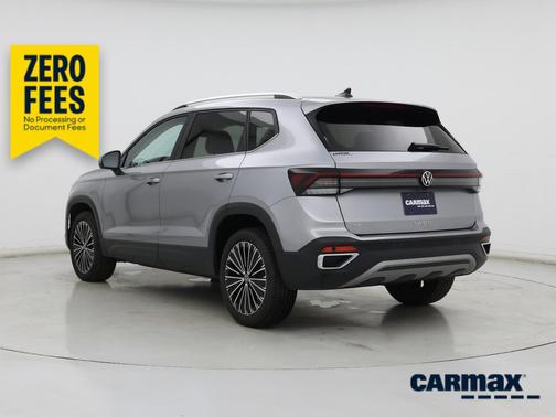 Gray 2025 Volkswagen Taos SE