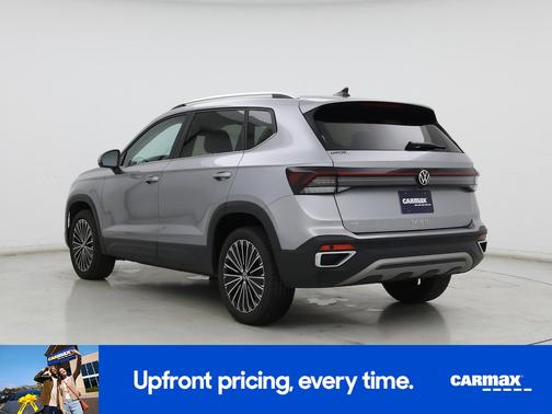 Gray 2025 Volkswagen Taos SE