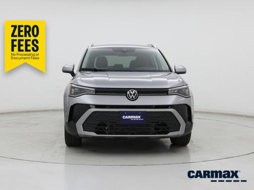 Gray 2025 Volkswagen Taos SE
