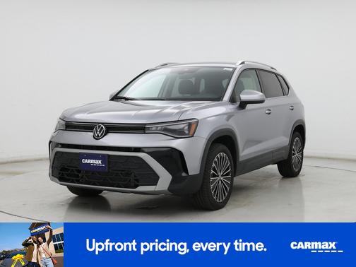 Gray 2025 Volkswagen Taos SE