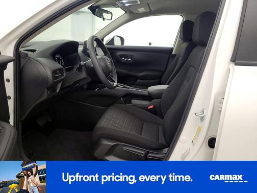White 2026 Honda HR-V LX