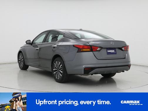 2023 Nissan Altima SV