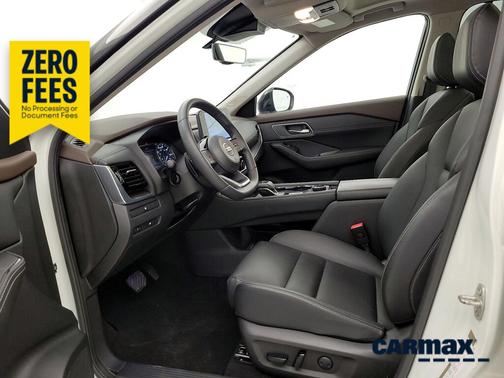 White 2021 Nissan Rogue SL
