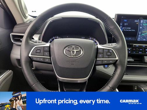 2022 Toyota Highlander Platinum