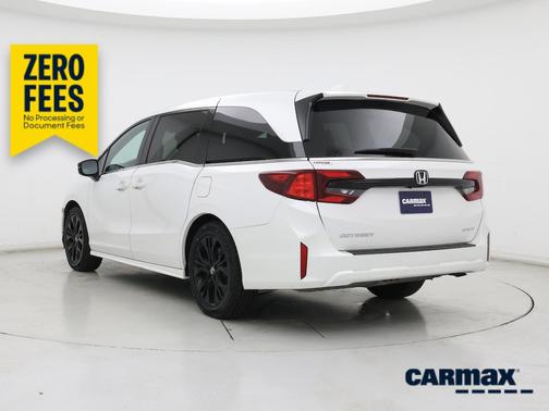 White 2025 Honda Odyssey Sport-L