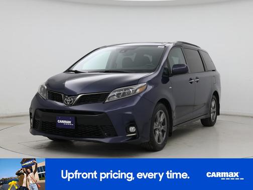 2019 Toyota Sienna SE