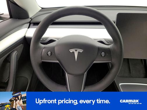 White 2022 Tesla Model 3