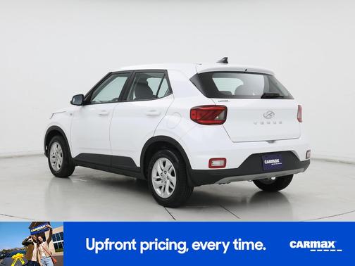 2022 Hyundai VENUE SE