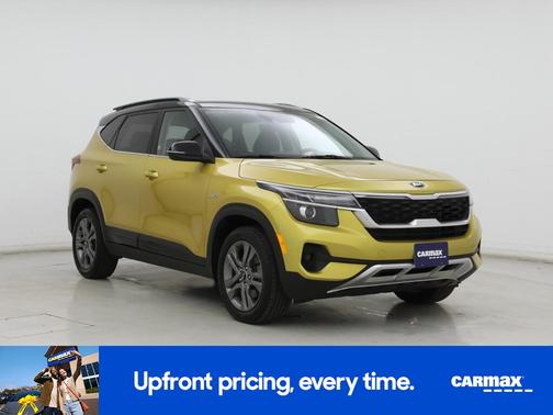 Yellow 2021 Kia Seltos S