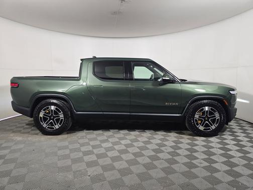 2022 Rivian R1T Adventure