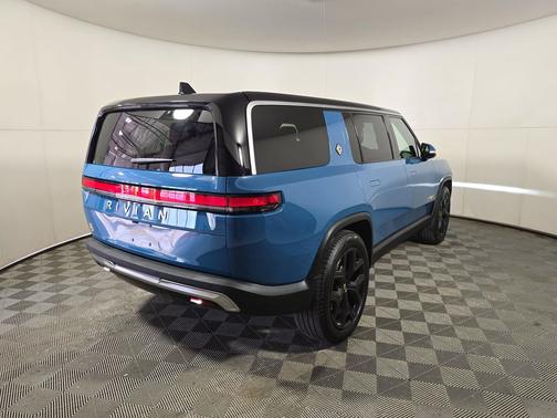 Rivian Blue 2023 Rivian R1S Adventure