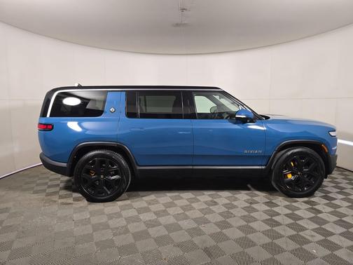 Rivian Blue 2023 Rivian R1S Adventure