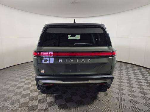 2022 Rivian R1S Launch Edition