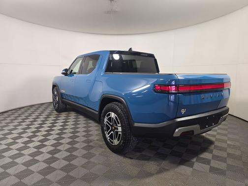 2023 Rivian R1T Adventure Quad Motor Large Pack
