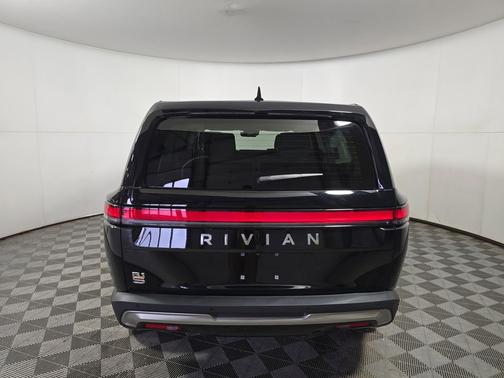 Midnight 2023 Rivian R1S Launch Edition